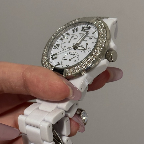 Brand New Guess Watch! - Picture 5 of 5